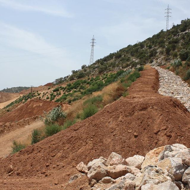 Levantamiento Topográfico y Formación de drenajes